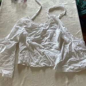 L white going out top